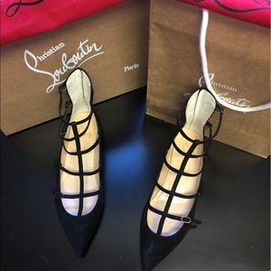 Christian louboutin toerless flats
